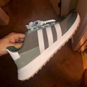 Adidas Flashback Women’s Sneakers